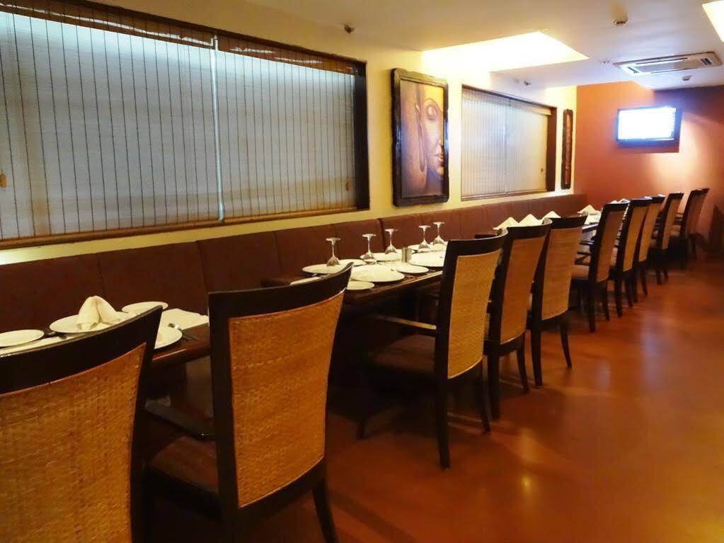 Hotel Jewel of Chembur Mumbai  Buitenkant foto
