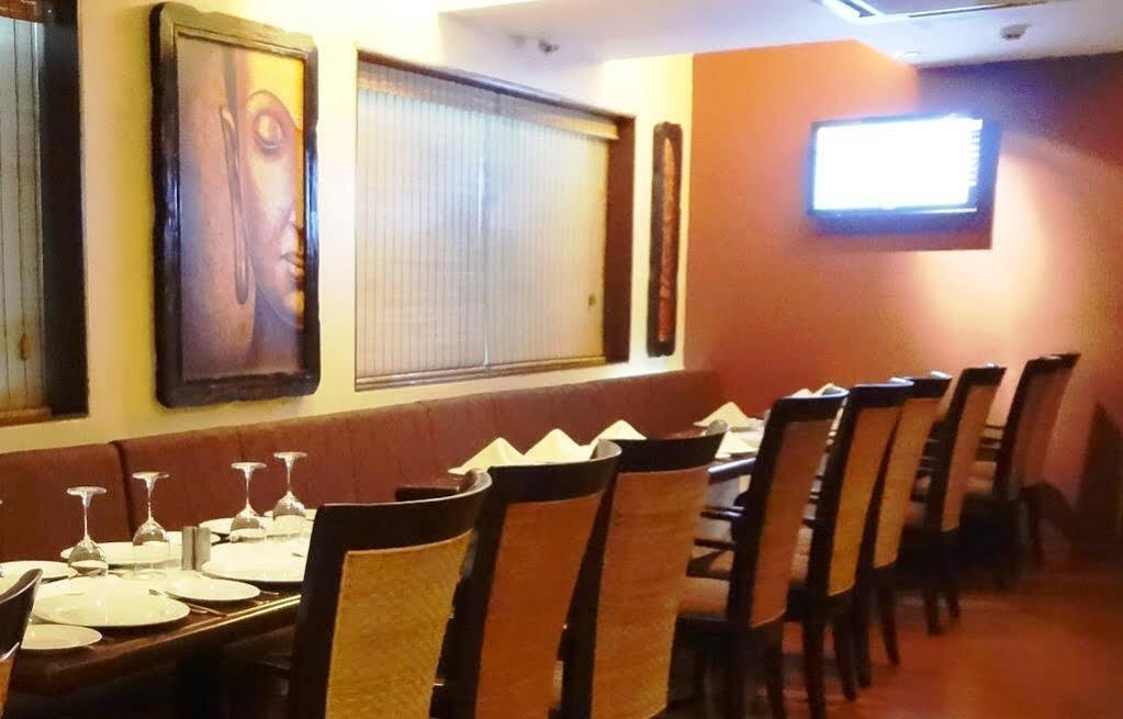 Hotel Jewel of Chembur Mumbai  Buitenkant foto